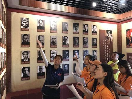 c35a223d8dab1390bd31f1ddd2a48e8c.jpg