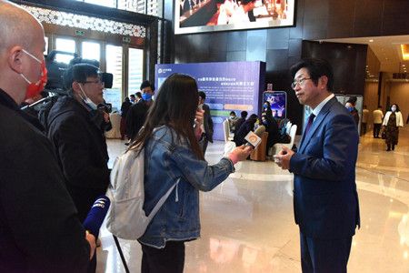 e1d35e6cbf1636ea57e7d50306d82112.jpg