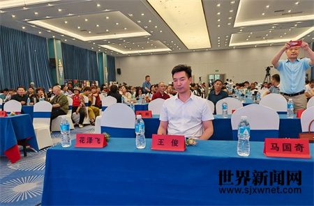 8eaec443caa0c39a60e30fab31ffc21e.jpg