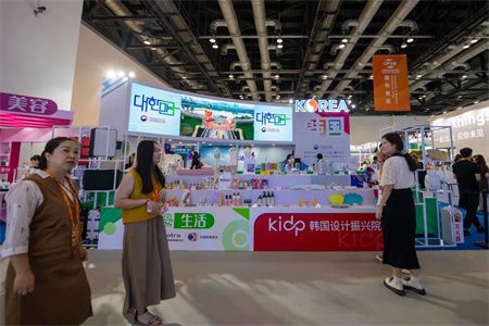 f23fc5bc1b5356a3cf40217c227afb57.jpg