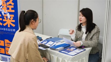 ace22674ee268a11a81e8a181eacac48.jpg
