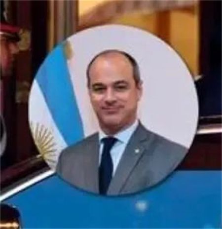 633ea632611e9a5a06868c6bad51f435.jpg