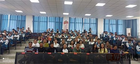 ecadbc00eb85f7ee1f17f639548184fb.jpg