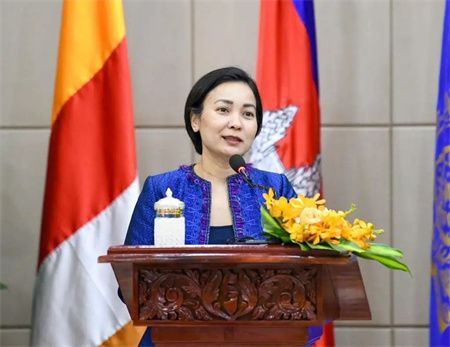 b7196cde0cf33c79386bba105d0ef5f6.jpg b7196cde0cf33c79386bba105d0ef5f6.jpg